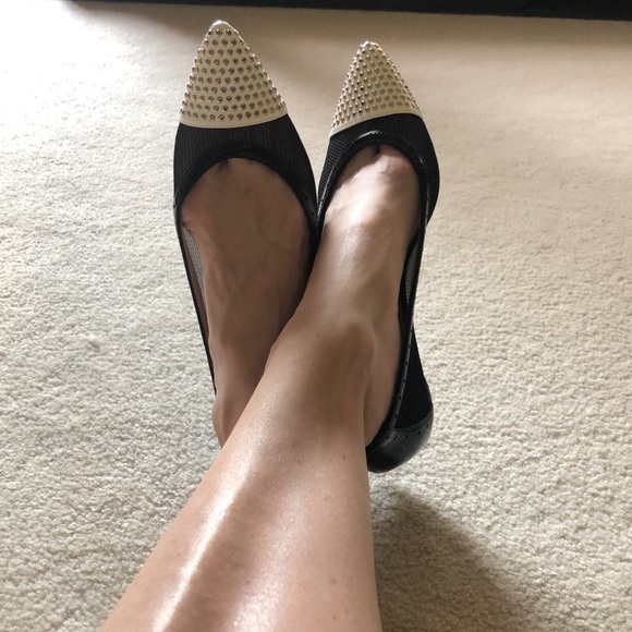 Stuart Weitzman black and white studded flats - Picture 3 of 7